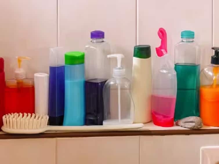 Soap Shampoo Detergent To Cost More If Govt Imposes Duty On Key Ingredients said Industry Inflation: आंघोळ करणे, कपडे धुणं आता महागणार? साबण-शॅम्पूचे दर 'या' कारणाने वाढणार
