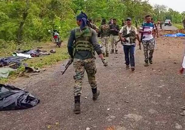 chhattisgarh-naxal-attack-in-dantewada-plga-took-responsibility Chhattisgarh Naxal Attack: ਦਾਂਤੇਵਾੜਾ 'ਚ ਨਕਸਲੀ ਹਮਲੇ ਨਾਲ ਜੁੜੀ ਵੱਡੀ ਖਬਰ, ਇਸ ਸੰਗਠਨ ਨੇ ਲਈ ਜ਼ਿੰਮੇਵਾਰੀ