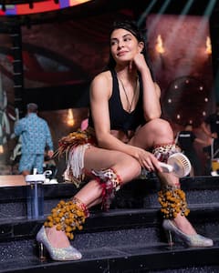 Jacqueline Fernandez Latest Photos : జాక్వలిన్ స్టెప్ వేస్తే స్టేజి మీద సెగలే - రిహార్సిల్స్ చూశారా?