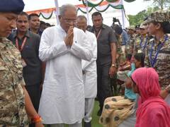 'नक्सलियों ने सरेंडर नहीं किया तो उनके मांद में घुसकर मारेंगे', दंतेवाड़ा हमले के बाद बोले CM बघेल