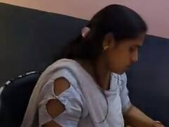 सीएचसी में स्टाफ नर्स ने डिलीवरी के बाद मांगे 200 रुपये, रिश्वत मांगने का वीडियो वायरल