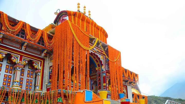 ઉત્તરાખંડ સરકારે કેદારનાથના પગપાળા માર્ગ પર ભારે હિમવર્ષા અને હવામાન વિભાગની ચેતવણીને ધ્યાનમાં રાખીને કેદારનાથ ધામ યાત્રા માટે તીર્થયાત્રીઓની નોંધણી 30 એપ્રિલ સુધી અટકાવી દીધી છે. ભારતીય હવામાન વિભાગે કેદારનાથ ધામ માર્ગ અને ધામમાં ભારે હિમવર્ષાનું એલર્ટ જાહેર કર્યું છે. કેદારઘાટીમાં આગામી એક સપ્તાહ સુધી ખરાબ હવામાનની આશંકા છે.