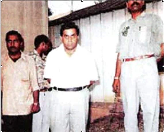 Shraddananda eventually surrendered. On April 28, 1991, he had allegedly poisoned his wife's tea with sedatives and buried her alive in a trench in the courtyard over a mattress wrapped within a coffin. When the authorities discovered the skeleton three years later, they found its hand gripping onto a mattress, indicating that she was literally grabbing on for dear life while being buried alive.