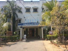 ఇకనైనా తెలంగాణ యూనివర్సిటీలో వివాదాలు సద్దుమణగుతాయా? 