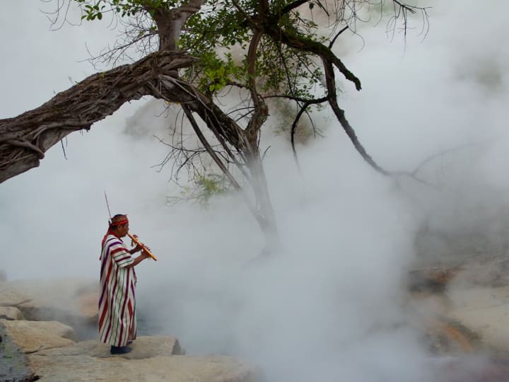 Worlds only river of boiling water is Shanay Timpishka or La Bomba Adventure and Discovery in the Amazon दुनिया की सबसे खतरनाक नदी, इसमें गए तो मौत पक्की...! जानिए क्या है इसके खतरनाक होने के वजह