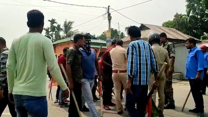 উত্তরবঙ্গ রাষ্ট্রীয় পরিবহণ সংস্থার কেন্দ্রীয় বাস টার্মিনাসে বিজেপির বিক্ষোভ ঘিরে উত্তেজনা ছড়ায়।