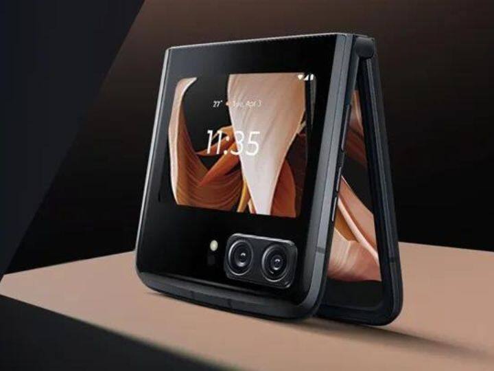 इसके अलावा, रेजर 40 अल्ट्रा 144Hz रिफ्रेश रेट के साथ 6.7 इंच की बड़े डिस्प्ले के साथ आ सकता है. पैनल का रिजॉल्यूशन अभी सामने नहीं आया है. इस फोन में 8GB रैम के साथ क्वालकॉम स्नैपड्रैगन 8+ Gen 1 SoC प्रोसेसर मिल सकता है.