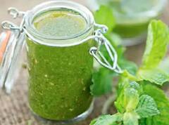 வெயில் கொளுத்தி எடுக்குதா? இந்த சட்னிகளை ட்ரை பண்ணுங்க.. உடம்ப கூல் பண்ணுங்க..