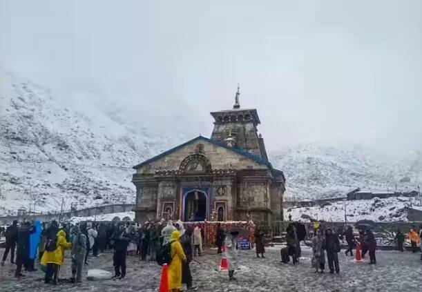 chardham-yatra-2023-imd-issued-an-alert-of-avalanches-for-5-days-devotees-should-not-start-journey-without-weather-update Chardham Yatra 2023: ਮੌਸਮ ਵਿਭਾਗ ਨੇ 5 ਦਿਨਾਂ ਤੱਕ ਬਰਫੀਲੇ ਤੂਫਾਨ ਦਾ ਅਲਰਟ ਕੀਤਾ ਜਾਰੀ, ‘ਯਾਤਰੀ ਜਿੱਥੇ ਵੀ ਹਨ, ਉੱਥੇ ਹੀ ਰੁੱਕ ਜਾਣ’