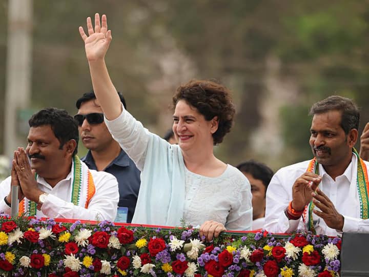 Priyanka Gandhi will be do her Election Debut for loksabha election 2024 From Telangana detail marathi news Lok Sabha Election: प्रियंका गांधी निवडणुकीच्या रिंगणात उतरणार? तेलंगणातून निवडणूक लढवण्याची शक्यता
