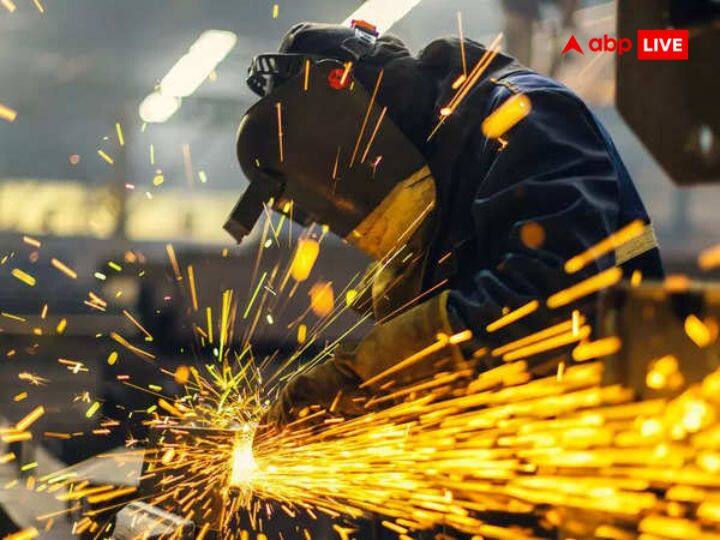 India's core sector output registered 3.6 per cent Growth in March 2023 against 6 per cent February Core Sector Growth: फरवरी के मुकाबले मार्च 2023 में 8 कोर इंडस्ट्रीज के प्रोडक्शन में गिरावट,  3.6 फीसदी रहा ग्रोथ रेट