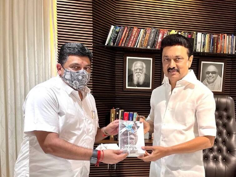 TN Finance Minister PTR Palanivel Thiaga Rajan met the Chief Minister MK Stalin at his residence and gave an explanation regarding audio issue 'ஆடியோ விவகாரம் – முதல்வரிடம் பிடிஆர் பேசியது என்ன ?' பரபரப்பு தகவல்கள்..!