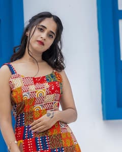 Deepthi Sunaina: సీతాకోకచిలుకలా మెరిసిపోతున్న దీప్తి సునయన