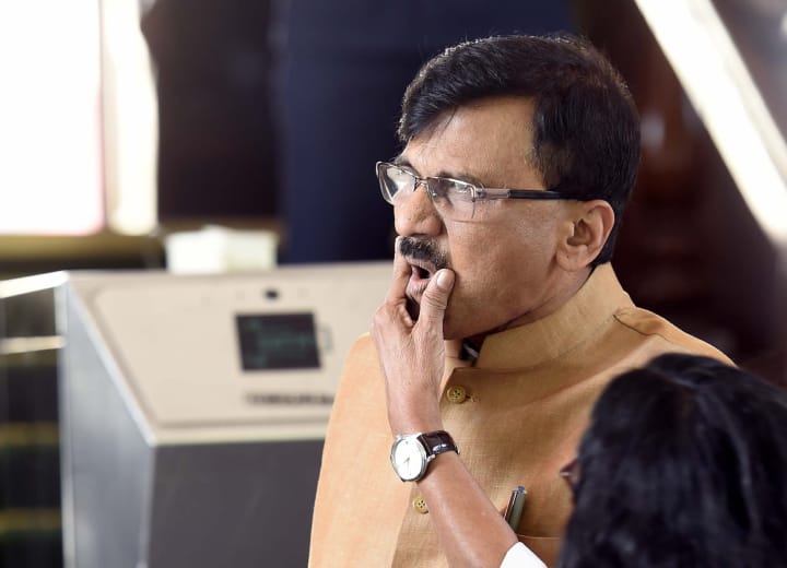 Maharashtra: विपक्ष के लिए PM उम्मीदवार में ममता बनर्जी या नीतीश कुमार बेहतर? संजय राउत बोले- 'मैं दोनों का नाम...' Sanjay Raut on PM Candidate in 2024 lok sabha election Nitish Kumar or Mamata Banerjee Maharashtra: विपक्ष के लिए PM उम्मीदवार में ममता बनर्जी या नीतीश कुमार बेहतर? संजय राउत बोले- 'मैं दोनों का नाम...'