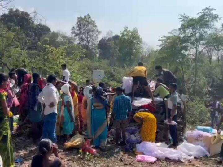 Chhattisgarh Naxal Attack Dantewada IED Blast Martyred soldiers Did Not Get Funeral In Village Dantewada News Ann Chhattisgarh Naxal Attack: ग्रामीणों पर नक्सलियों का ऐसा दबाव, शहीद जवानों के शव को गृह ग्राम लाने से कर दिया इनकार