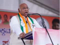 Mallikarjun Kharge Remarks: 'ਜ਼ਹਿਰੀਲੇ ਸੱਪ ਵਾਂਗ...',  PM ਮੋਦੀ ਨੂੰ ਲੈ ਕੇ ਬੋਲੇ ਮਲਿਕਾਰਜੁਨ ਖੜਗੇ ਤਾਂ ਭੜਕੀ ਭਾਜਪਾ, ਜਾਣੋ ਕਾਂਗਰਸ ਨੇ ਕੀ ਦਿੱਤਾ ਸਪੱਸ਼ਟੀਕਰਨ?