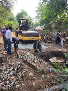 Yavatmal : साडेनऊ लाखांच्या देशी-विदेशी दारूवर रोड रोलर, शिरपूर पोलिसांची कारवाई!