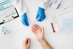 લાંબુ જીવન જીવવા માટે દરેક વ્યક્તિએ આ 8 હેલ્થ સ્ક્રીનીંગ ટેસ્ટ કરવા જ જોઈએ