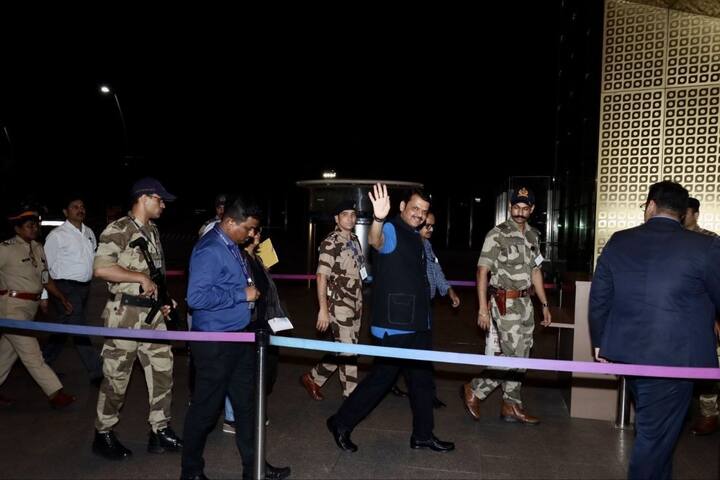 यासाठी देवेंद्र फडणवीस मॉरिशसला रवाना झाले आहेत. संध्याकाळी लोकार्पणाचा कार्यक्रम पार पडेल.