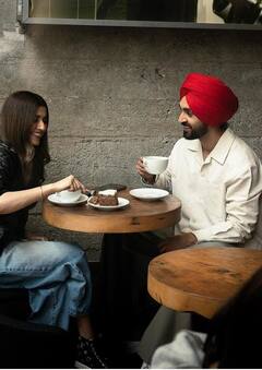 ਦਿਲਜੀਤ ਦੋਸਾਂਝ-ਨਿਮਰਤ ਖਹਿਰਾ ਦੀ 'ਜੋੜੀ' ਰੈਸਟੋਰੈਂਟ 'ਚ ਚਿੱਲ ਕਰਦੀ ਆਈ ਨਜ਼ਰ, ਦੇਖੋ ਦੋਵਾਂ ਦੀਆਂ ਖੂਬਸੂਰਤ ਤਸਵੀਰਾਂ