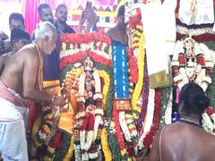 திருமண வரம் தரும் திருமணஞ்சேரி கோயிலில் திருக்கல்யாண உற்சவம் -  திரளான பக்தர்கள் சாமி தரிசனம்