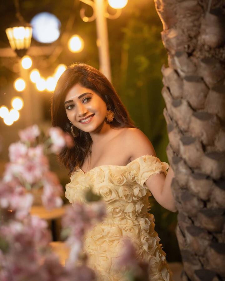 వాసంతి కృష్ణన్ అందమైన ఫోటోలు