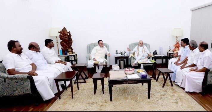 மத்திய உள்துறை அமைச்சர் அமித்ஷாவை அதிமுக பொதுச் செயலாளர் எடப்பாடி பழனிசாமி டெல்லியில் சந்தித்தார்