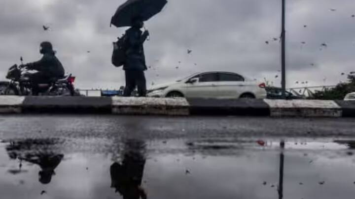 আগামী পাঁচ দিন রাজ্যজুড়ে দুর্যোগপূর্ণ আবহাওয়ার পূর্বাভাস দিল এদিন আবহাওয়া দফতর।