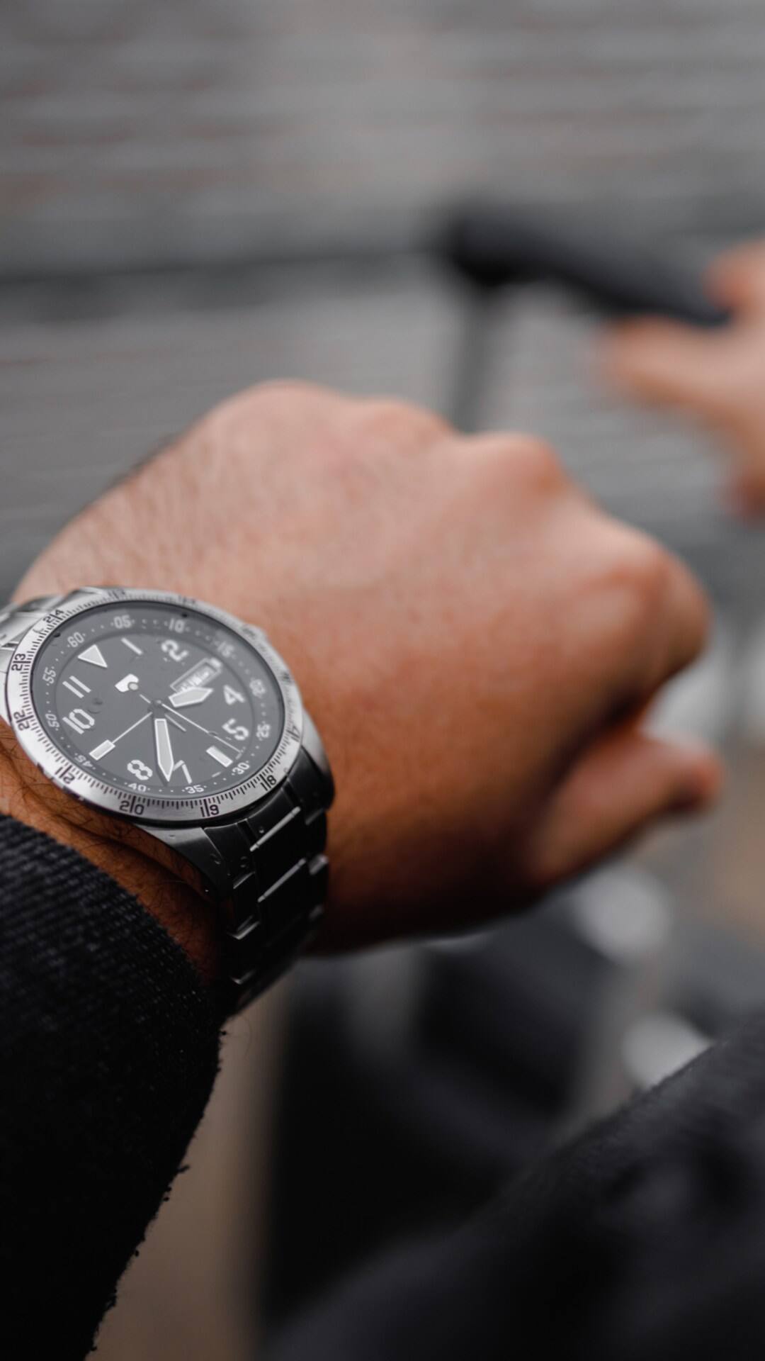 लोगों के घड़ी पहनने के