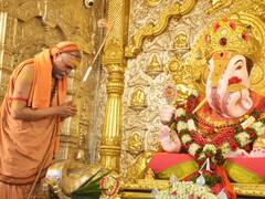 Pune: बद्रिनाथ ज्योर्तिमठ येथील शंकराचार्य अविमुक्तेश्वरानंद: सरस्वती दगडूशेठ हलवाई गणपतीच्या चरणी लीन...