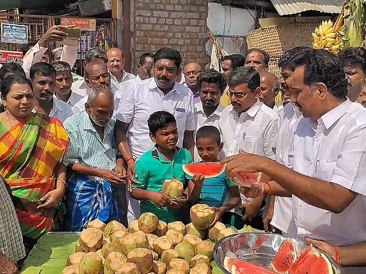 பள்ளிகளிலும் கூட மதுக்கடைகளை திறந்தால் ஆச்சரியப்படுவதற்கு இல்லை - விஜயபாஸ்கர்