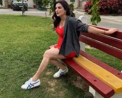 ਦੁਬਾਰਾ ਮਾਂ ਬਣਨ ਵਾਲੀ ਹੈ ਇਹ ਟੀਵੀ ਅਦਾਕਾਰਾ , ਟਾਈਟ ਡਰੈੱਸ 'ਚ ਬੇਬੀ ਬੰਪ ਫਲਾਂਟ ਕਰਦੇ ਹੋਏ ਸ਼ੇਅਰ ਕੀਤੀਆਂ ਤਸਵੀਰਾਂ