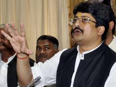 राजा भैया के गढ़ में अखिलेश यादव ने खेला बड़ा दांव, कुंडा में त्रिकोणीय होगा नगर पंचायत चुनाव