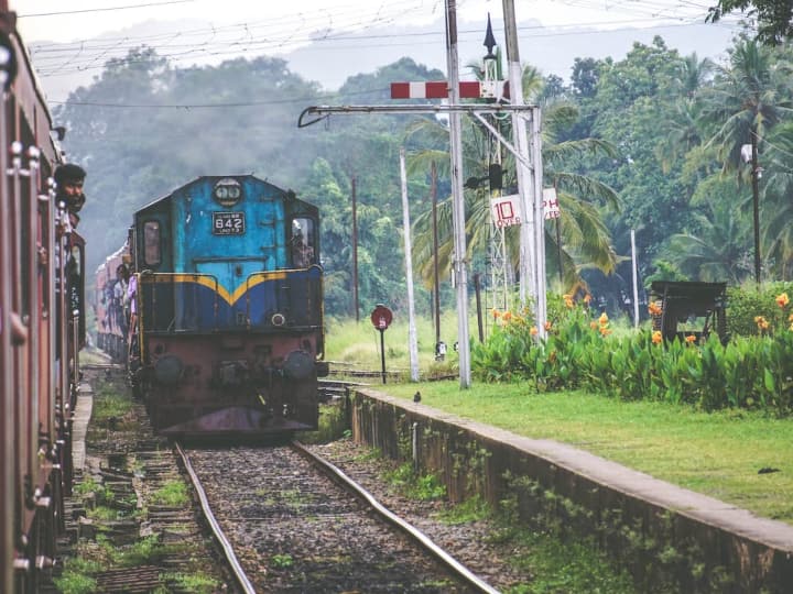 Distance between platform number 1 and 2 is two kilometers at new barauni railway station know interesting facts about railway यहां प्लेटफॉर्म नंबर 1 से 2 के बीच की दूरी है 2KM! देश के इस शहर में है ये अनोखा रेलवे स्टेशन