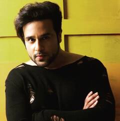 Krushna Abhishek Fees: ‘द कपिल शर्मा शो’ में मोटा पैसा चार्ज करते हैं कृष्णा अभिषेक, एक एपिसोड की फीस उड़ा देगी आपके होश!