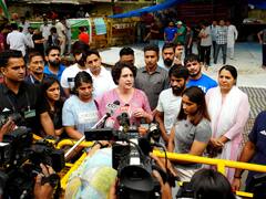 Wrestlers' Protest: 'Priyanka Gandhi Is Brainwashed', Says WFI Chief After Cong Leader Meets Protestors — SEE PICS