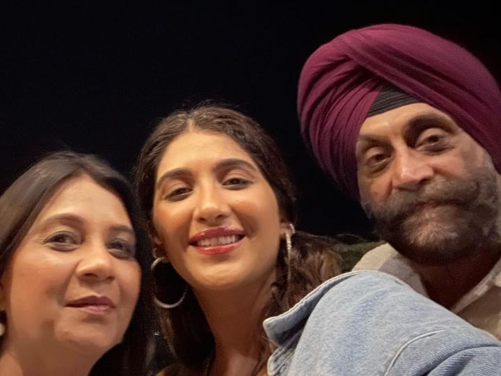 Nimrit Kaur Ahluwalia took off to the Neemrana Fort Palace to celebrate her mother's birthday. The Bigg Boss 16 contestant treated her fans with pictures from the vacay. Check out