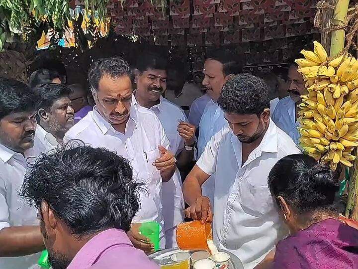 பள்ளிகளிலும் கூட மதுக்கடைகளை திறந்தால் ஆச்சரியப்படுவதற்கு இல்லை - விஜயபாஸ்கர்