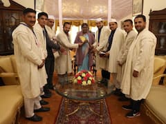 हाटी समुदाय के प्रतिनिधियों ने द्रौपदी मुर्मू से की मुलाकात, अब राष्ट्रपति भवन की तरफ से जारी हुई तस्वीर