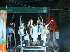 నోటిఫికేషన్ల పేరుతో జీవితాలతో ఆడుకుంటుర్రు- నల్గొండ నిరుద్యోగ ర్యాలీలో రేవంత్ ఆగ్రహం