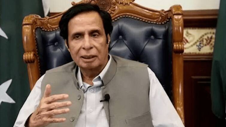 pakistan raid at punjab former cm pervez elahi home police entered midnight to arrest Raid On Pervez Elahi: ਪਾਕਿਸਤਾਨ 'ਚ ਜ਼ਬਰਦਸਤ ਬਵਾਲ, ਭ੍ਰਿਸ਼ਟਾਚਾਰ ਮਾਮਲੇ 'ਚ ਫਸੇ ਸਾਬਕਾ ਮੁੱਖ ਮੰਤਰੀ ਦੇ ਘਰ ਪਹੁੰਚੀ ਪੁਲਿਸ, 11 ਲੋਕ ਗ੍ਰਿਫਤਾਰ