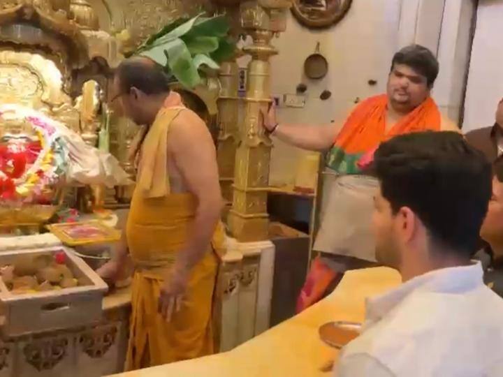 sooraj pancholi visit mumbai siddhivinayak temple after Jiah Khan Suicide Case Verdict Jiah Khan सुसाइड केस में बरी होने के बाद सिद्धिविनायक मंदिर पहुंचे सूरज पंचोली, सामने आया ये वीडियो