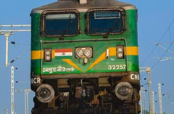 ਟ੍ਰੇਨ 'ਚ ਕਿਹੜੀ ਸੀਟ ਖਾਲੀ ਹੈ, ਜਾਣੋ ਕਿਵੇਂ ਕਰ ਸਕਦੇ ਹੋ ਬੁੱਕ