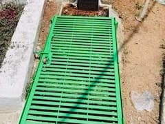 అమ్మాయిల శవాలపై అత్యాచారం, తట్టుకోలేక సమాధులకు తాళాలు