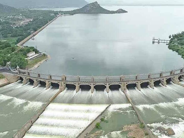 Salen news Mettur dam water flow Increase from 334 cubic feet to 346 cubic feet TNN Mettur Dam: மேட்டூர் அணை இன்றைய நிலவரம்: நீர்வரத்து 346 கன அடியாக அதிகரிப்பு