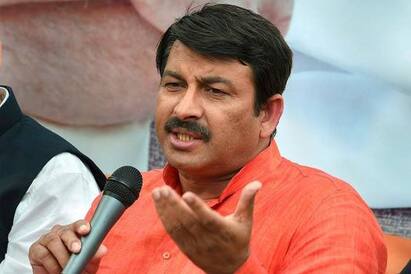 Delhi Cm Bungalow Manoj Tiwari Hits Arvind Kejriwal Over Lavish Renovation By 44 Crore Rupees Ann Delhi CM House: જો હિંમત હોય તો ABP ન્યૂઝના કેમેરાને તમારા ઘરમાં ઘૂસવા દો..., કેજરીવાલને BJP નેતાની ચેલેન્જ ’