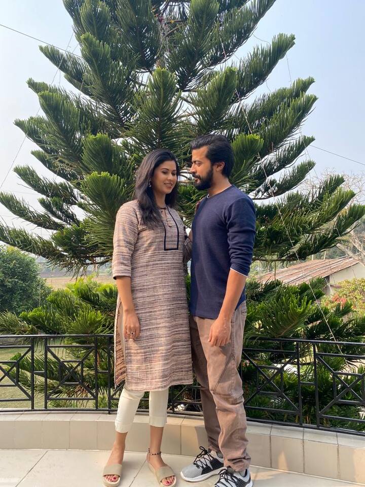 দর্শকের এই ছবি কতটা ভাললাগবে এখন অপেক্ষা সেটাই দেখার।