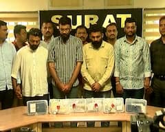 Surat News: સોનાના સ્મગલિંગનો મોટો પર્દાફાશ,4.55 કરોડના સોના સાથે 4 શખ્સ ઝડપાયા