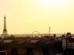 दो बाइक और तीन चोर... भीड़ भाड़ इलाके में चोरों ने इस तरह चोरी को दिया अंजाम, पुलिस के आने पहले हुए रफूचक्कर