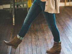 स्किनी जींस बॉडी में करती हैं ये 3 दिक्कत, पहनने से पहले जरूर जान लीजिए